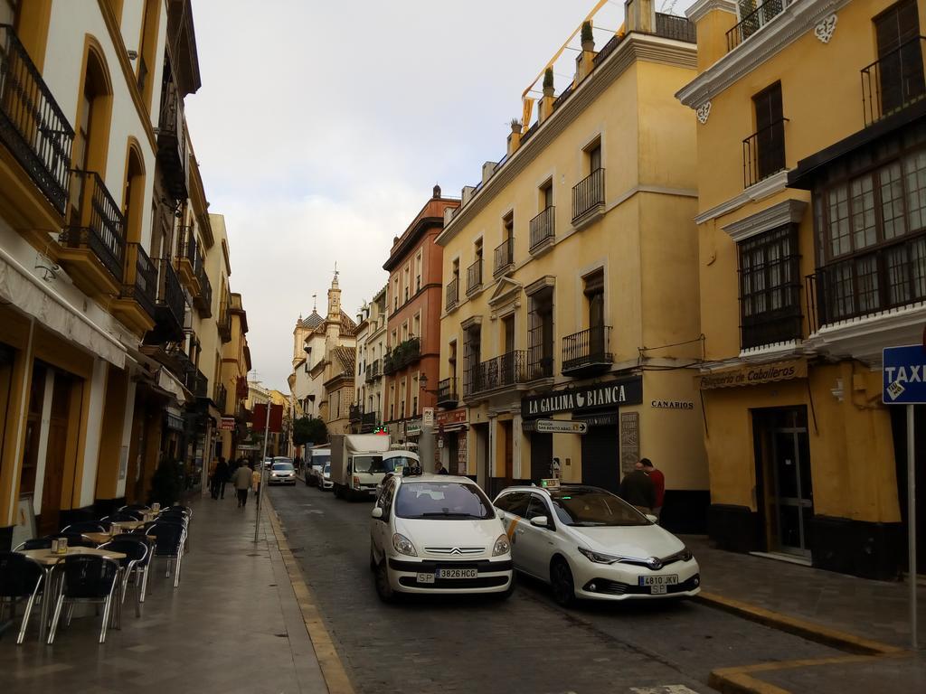Apartamento San Clemente Seville Exterior photo